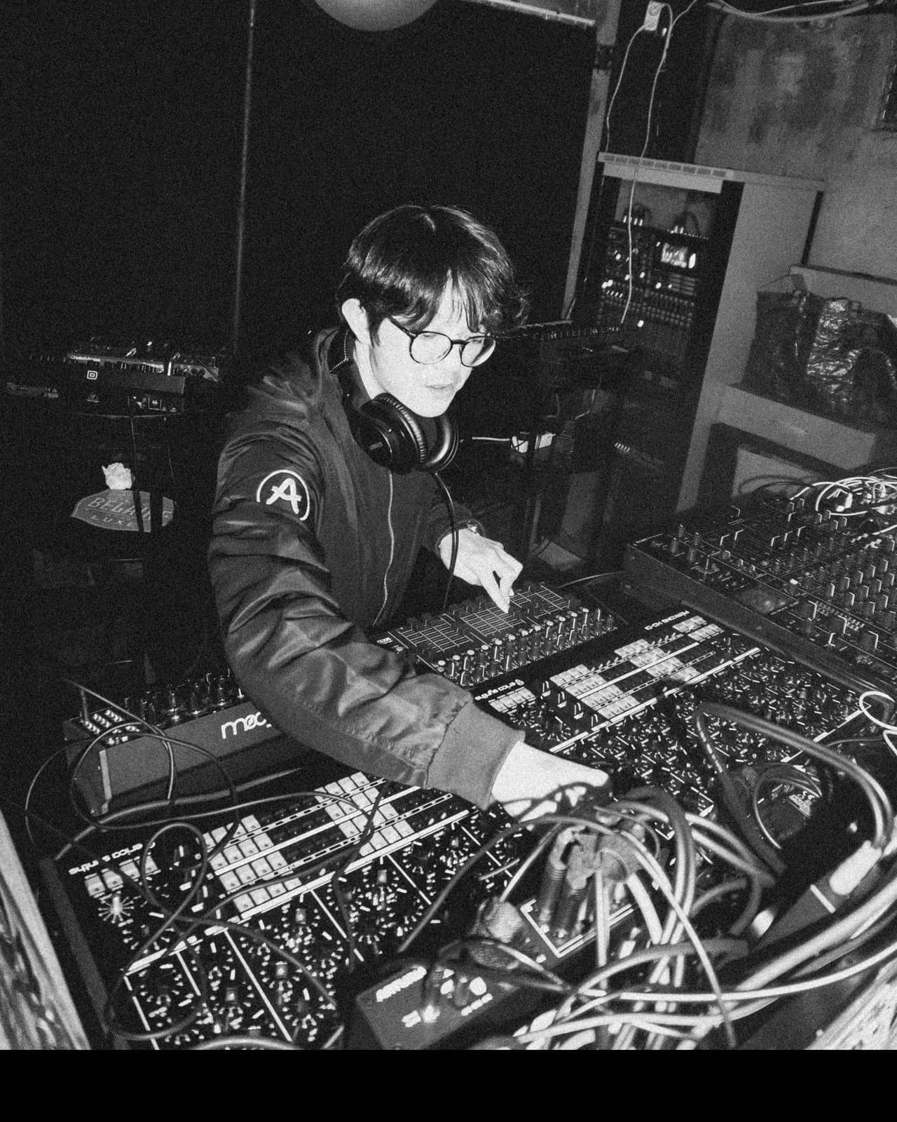 TecHOno JIN アーティスト写真